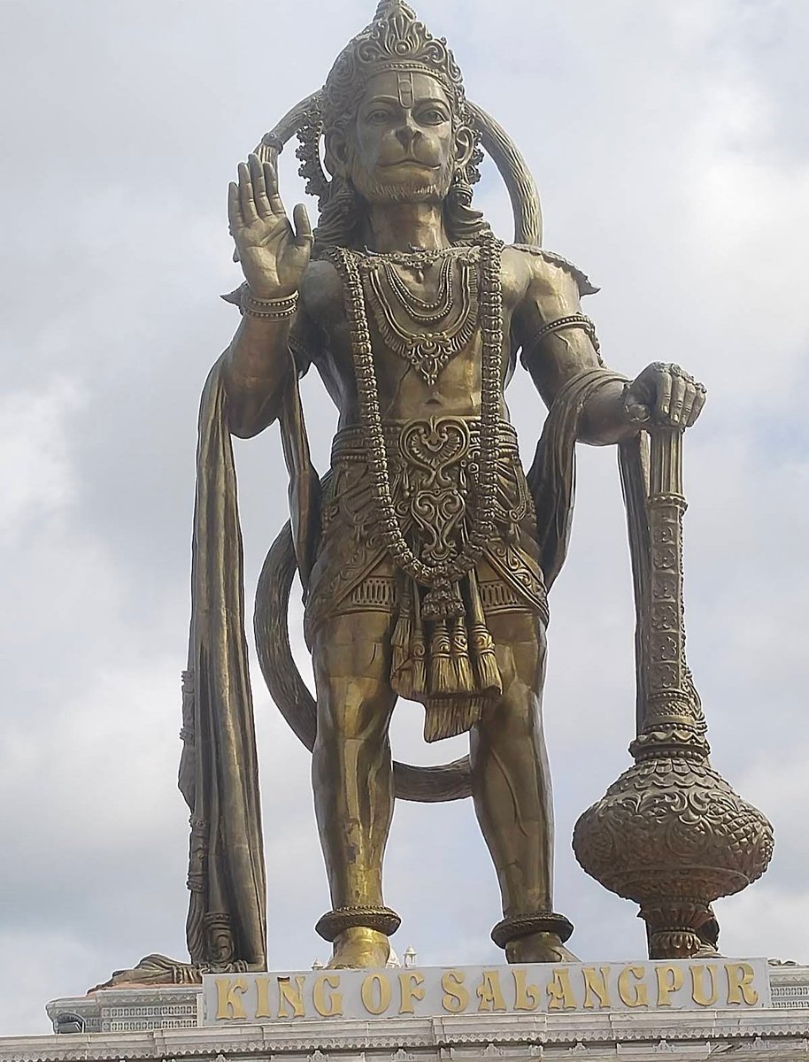 NalinisKitchen's tweet photo. I still remember the controversy over Hanumanji having a Swaminarayan tilak on his forehead at the Salangpur Hanumanji temple, which is managed by the Swaminarayan Vadtal dham Sansthan.

According to the beliefs of the Swaminarayan sect, Hanumanji is a devotee of Lord Swaminarayan. Therefore, the Swaminarayan sect’s tilak have been placed on the forehead of the Hanumanji idol.

What do you think?