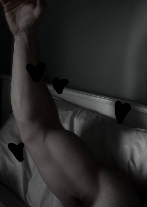 Dom_Filth_'s tweet photo. disclosure im insane 

#nsfwtwt #biceptember https://t.co/ef5oTsasxs