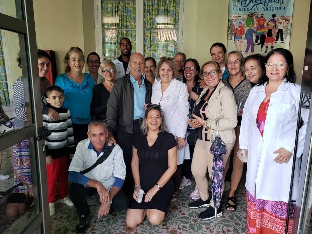 chavez59387's tweet photo. Ayer se conmemoró el día mundial de la epidemiologia de campo, felicidades a todos, en especial a los epidemiologos de mi provincia ejemplos de entrega y compromiso.
BMC JGG en Belmopan, Belice.
#CubaPorLaSalud
#CubaCoopera
#BMCEnBelice
#SanctiSpiritusEnMarcha https://t.co/mySfj5Uyx4