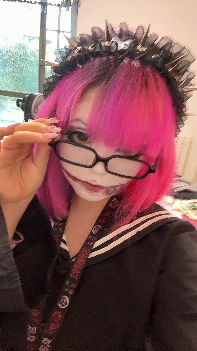 jing89751 tweet picture
