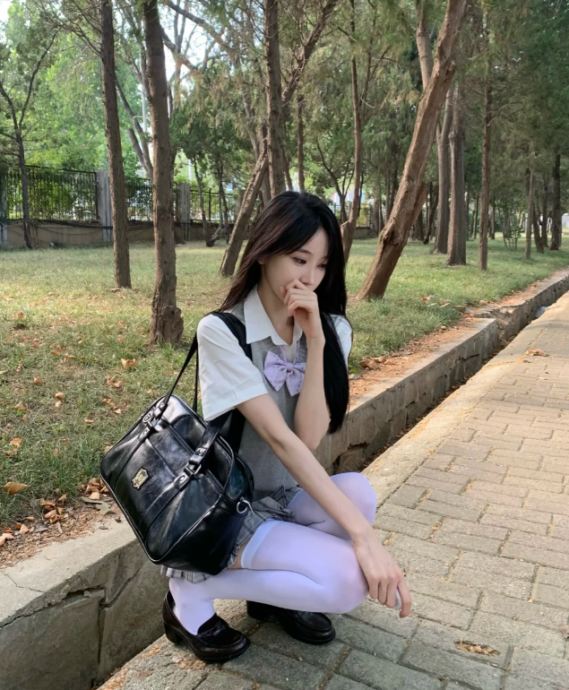 37Flaviie's tweet photo. 横浜駅西口辺りで会える人いませんか？☺️☺ #神奈川 https://t.co/YCrh9SF36S
