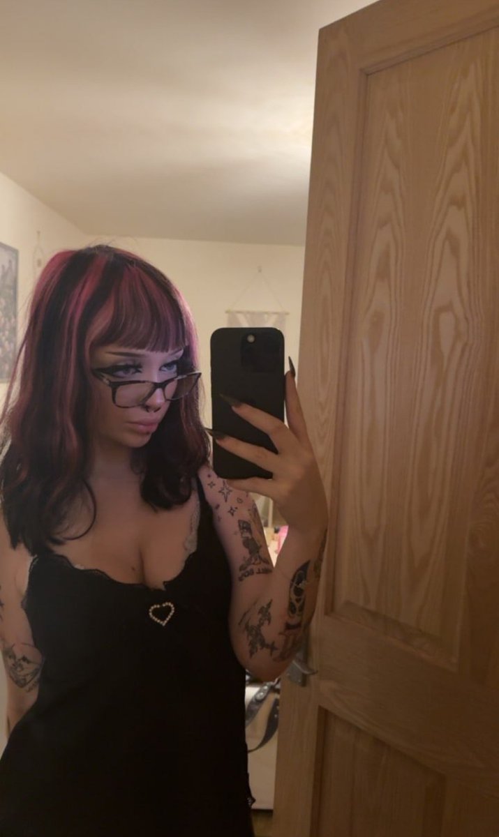 Paulinav07's tweet photo. Hola soy Paulina estoy buscando amigos,soy nueva en esta aplicación,respondo rápido y quiero tener amigos y amigas está soy yo, para que me conozcan https://t.co/cO30UlYCX1