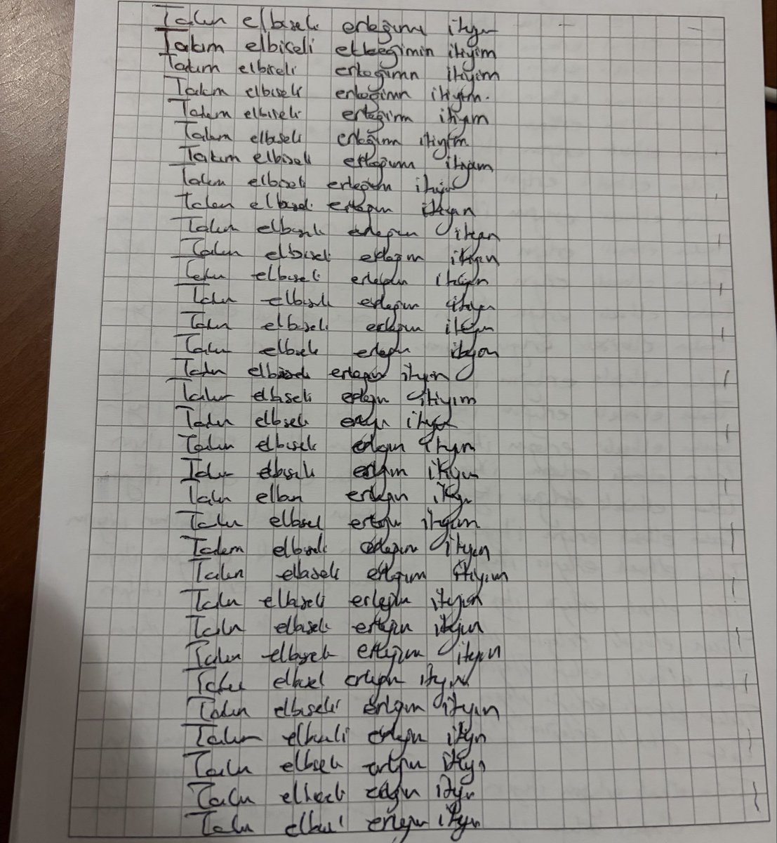 anonimby05's tweet photo. Takım Elbiseli Efendimin iti ve kölesi olmak bana gurur veriyor https://t.co/G1MFzbHKha