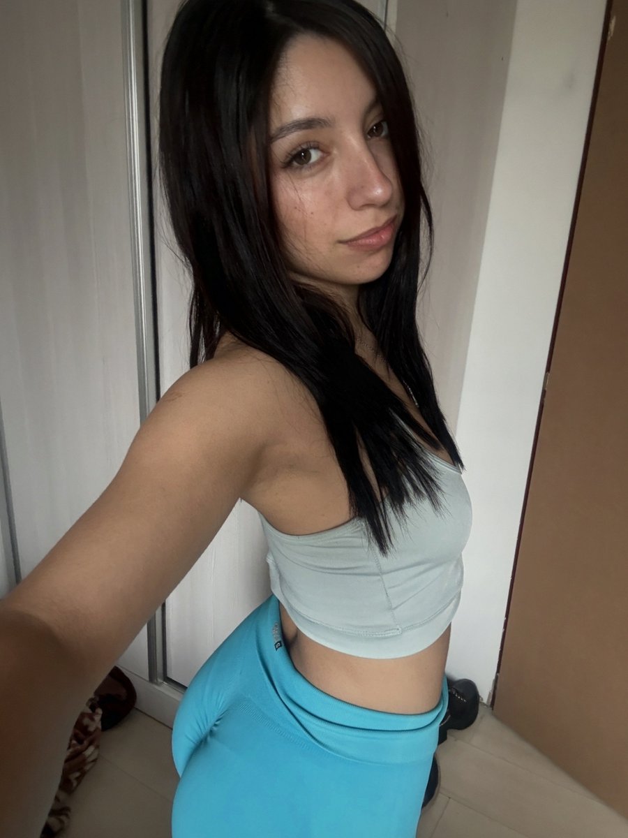 hotnectarr tweet picture