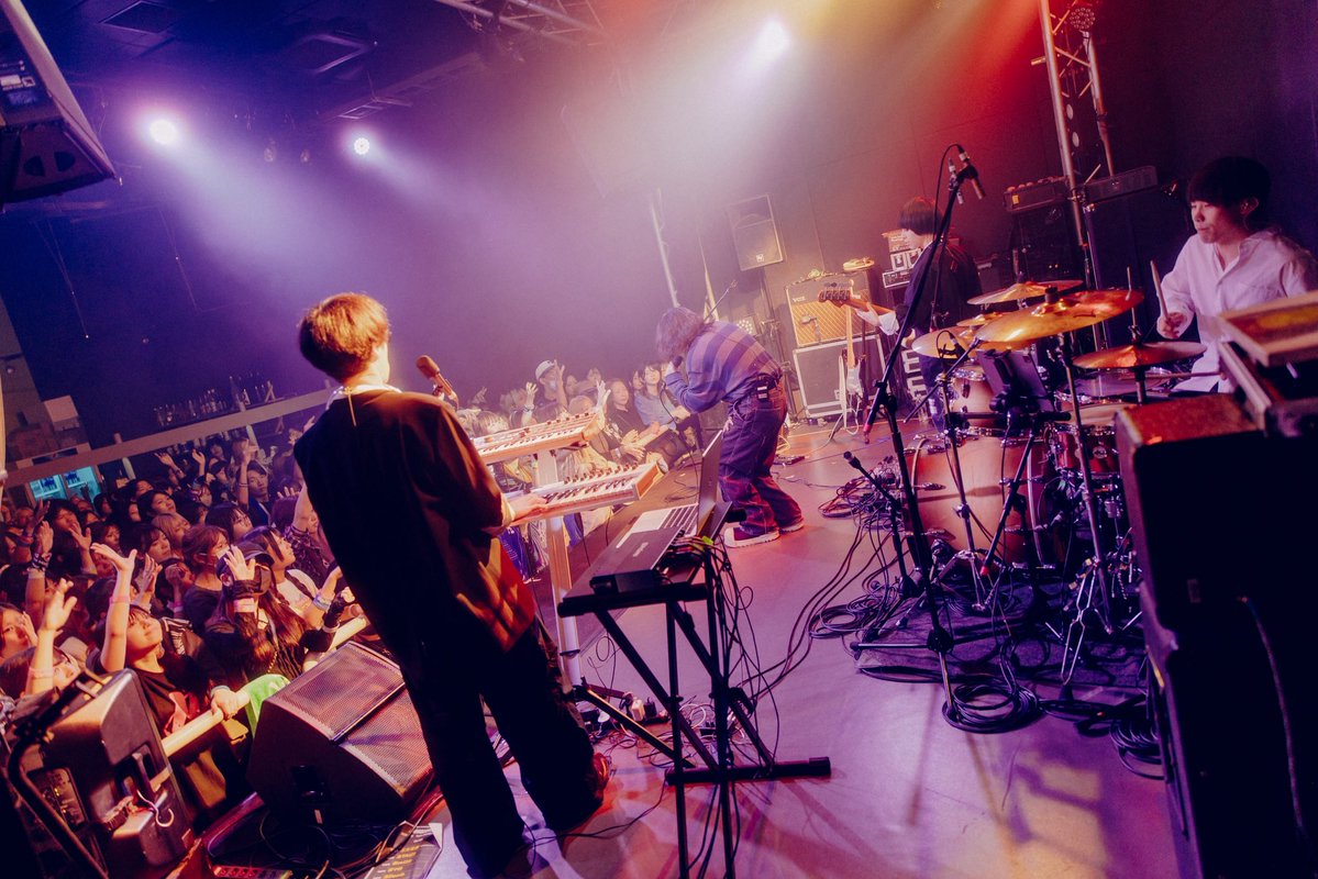 oloGETOolo's tweet photo. ダニーメイさんと猫背さんの対バンイベントO.Aでお邪魔しました

なにかと初めてすぎて不安だったのですが
みんなあたたかかった

また遊ぼう

ありがとうございました

📸@_ki_photo https://t.co/99PybwEllx