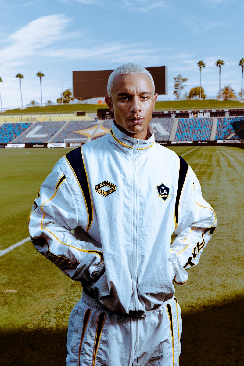 Clooneeuk's tweet photo. Hellbent x LA Galaxy available online and at the stadium this Saturday. 

A portion of proceeds will be donated to Para Los Niños, giving back to the Los Angeles community that continues to inspire both Hellbent and the Galaxy. https://t.co/Ebq9Nicy9r