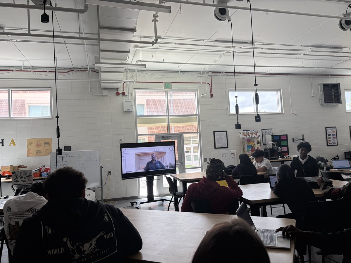 GinaSmi31304522's tweet photo. GHS Industrial Academy kick-off for the next big training. https://t.co/oKCLVNLom6