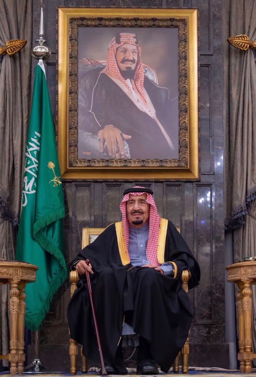 shaafkhatem's tweet photo. ياسيدي سلمان حنا جاهزين 
شايب وشبان ولد يابو فهد

والله ثم والله رب العالمين 
لنقدم الأرواح من شان البلد https://t.co/MEXYpBVkQk