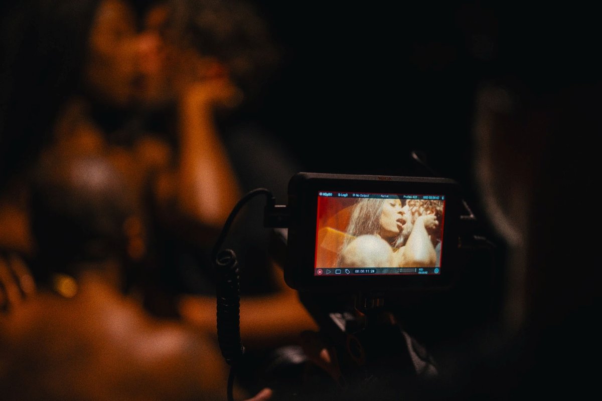 emmreport's tweet photo. Four Chambers Wraps Salomé in London With Vanniall Leading International C
https://t.co/vmgLO60P5C
@armintastudios,@insidefip,@hollydid365,@bsgpr,@fourchambered,@studiovanniall
#FourChambers #Salome #Vanniall #VexAshley #StudioVanniall #Emmreport #Emmmedia https://t.co/HYz5odXksD