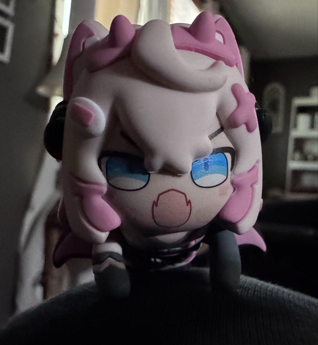 Reg_501st's tweet photo. This little creature arrived at my doorstep (some reason Fuwawa didn’t show up with her) https://t.co/FIvZfKgmSk