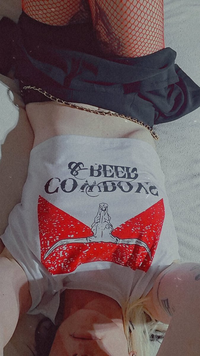 punkster515's tweet photo. Cowboys, beer, and a little bit of trouble 😈
Feeling extra playful tonight… who’s ready to ride? 🔥
DM me for the uncensored version or come play on my OnlyFans 😏
https://t.co/8R1VIn6WCI
#OnlyFans #CowgirlVibes #FlirtyAndFun #ContentCreator #PlayfulPunky #SpicyContent #DMMe https://t.co/SC3ngLnpXO