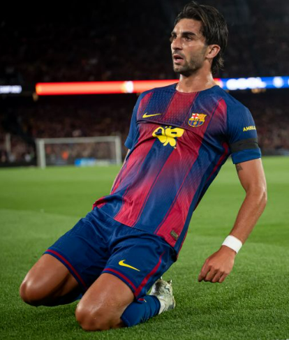 Talent_Valencia's tweet photo. -25 gols, 0 penaltis
-1 asisstència en la Copa del Món i 2 gols anul·lats (un en la final)
-Gol en quarts de Champions
-Gol en Clàssic decisiu de LaLliga i Zarra
-Ni top 5 davanters que més fallen i 55% precisió de tir
-Gol clau en la final de CdM
-Supercopa

TAURÓ D'OR 🦈 https://t.co/XXf0wHfHA8