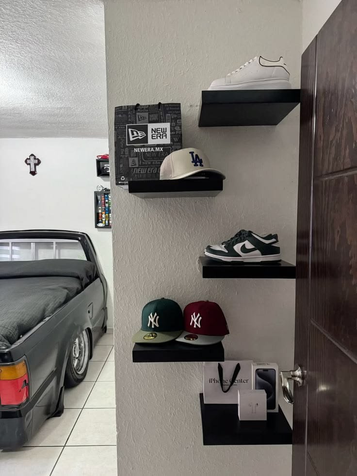 GentlemenxStyle's tweet photo. A man’s taste is in the details he chooses to keep. https://t.co/OeWdIZ3Akm
