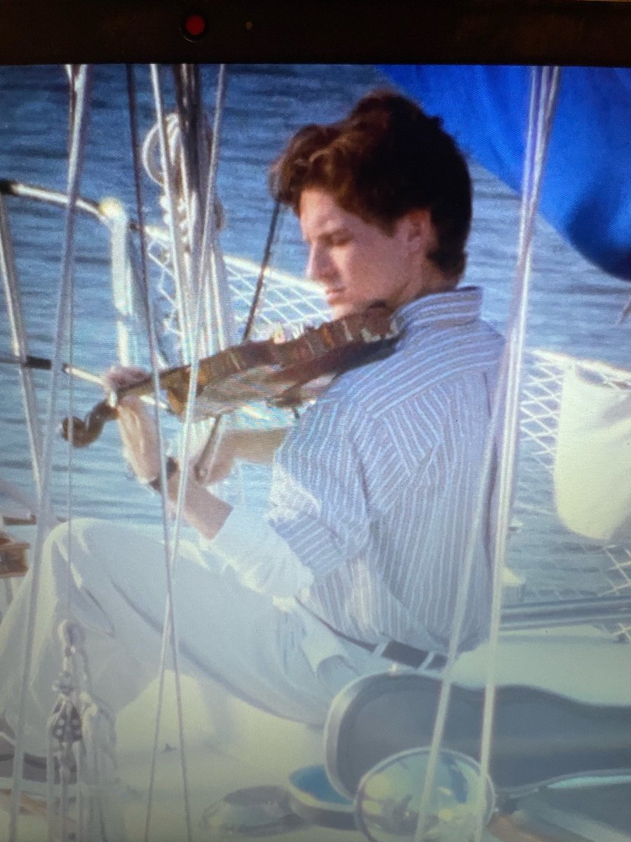 WolfFeller's tweet photo. Day 523 of posting the first Ian Bohen photo that Pinterest recommends.
Does @IanBohen really play the violin 🎻?
#IanBohen #day523 #trend #dawsonscreek #andersoncrawford https://t.co/t1bnuOyXSI