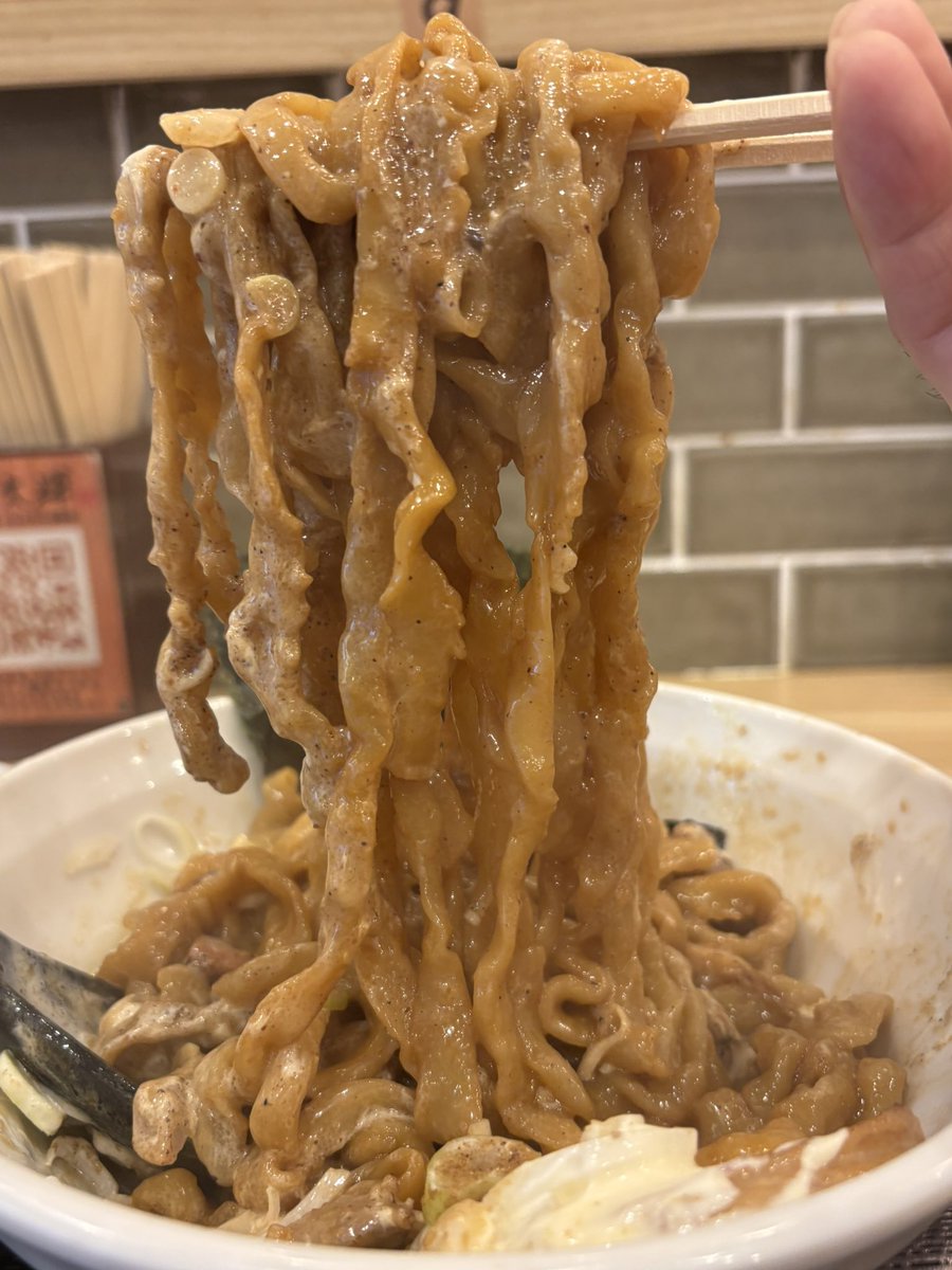 tukemendaiki's tweet photo. おはようございます✨
朝ラー営業始めさせていただきます🍜

『朝ラー』
醤油(デフォルト)
塩、味噌変更できます
¥780〜飯一杯付🍚

『海老味噌🦐』『海老(塩)豚骨🦐』
→+現金¥100です

『油そば』
醤油(デフォルト)
塩変更できます
→生玉子と飯一杯付🍚 https://t.co/l3w591LDuV