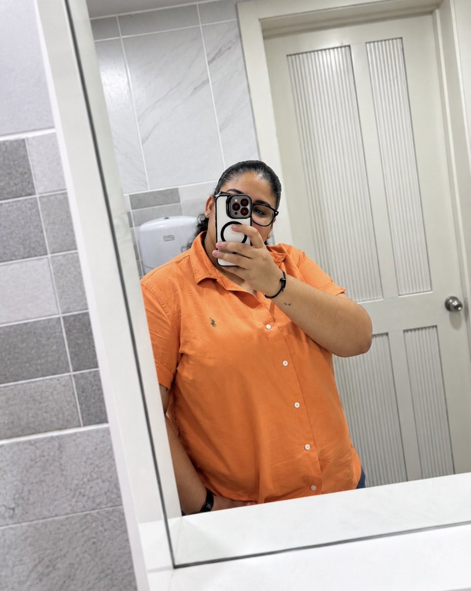 pameladurn's tweet photo. Haciéndole la competencia al sonata y al iPhone 17😂😂😂😂😂🏃🏻‍♀️ https://t.co/gbh2rciGtK