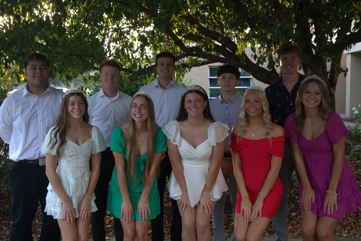 grosscatholic's tweet photo. π Happy Homecoming Week, Cougars! π
Give a big shoutout to your 2026β2027 Gross Catholic Homecoming Court! πππ‘
#GrossCatholic #CougarPride #Homecoming2026 #HocoCourt https://t.co/U1GVcD7wS6