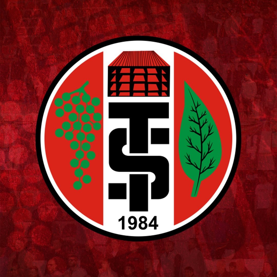 bpthaber's tweet photo. Turgutluspor, teknik direktörlük görevine 22 yaşındaki Zeynep Mestan'ı getirdi. https://t.co/xkdFhqweTv