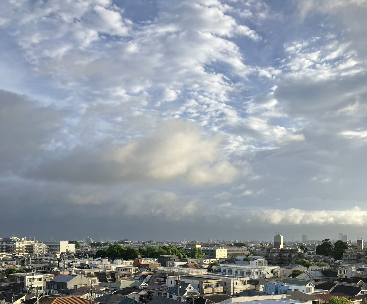 planmoto's tweet photo. おはようございます
蒸し暑いです

#荻窪 https://t.co/XFo4ySGeTB