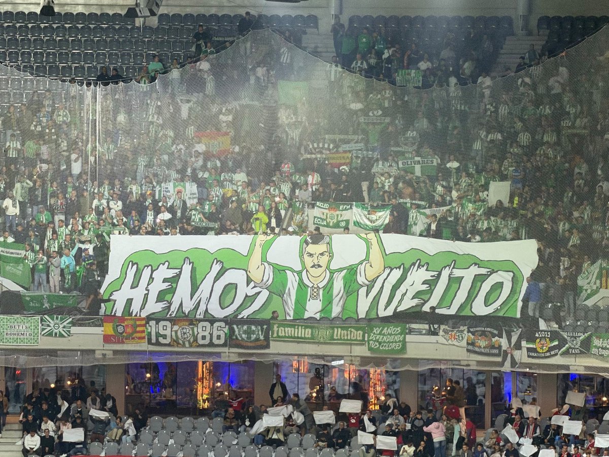 GolSur1907's tweet photo. ¡¡Las grandes noches del Balompié han vuelto!! https://t.co/pA9SjVI2XP