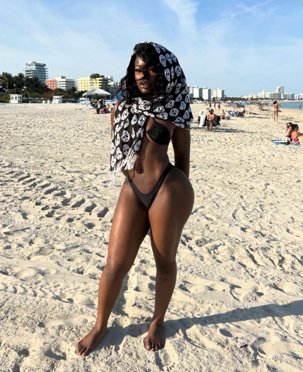 prettymarvelll's tweet photo. Don't be shy send a dm let's have some fun 🤩 

#nolimits #az #phx #texas
#htx #freaks #mesaaz #gilbertaz #tempeaz #Htx #houstonlinks #meet #chandler #nsfwtwt #nsfwtwt #latina #teen
#omegle #momsonn
#tight #horny #freeuse #cumwhore #barelylegalj #houstonsluts #texasnights https://t.co/HXgqWRRnCZ