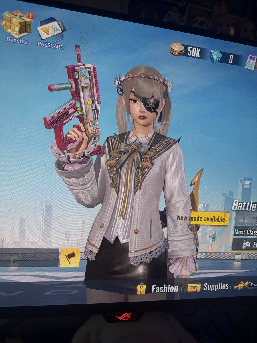 daythatidied's tweet photo. je joue à cyber hunter et vous https://t.co/DLaoE5nodk