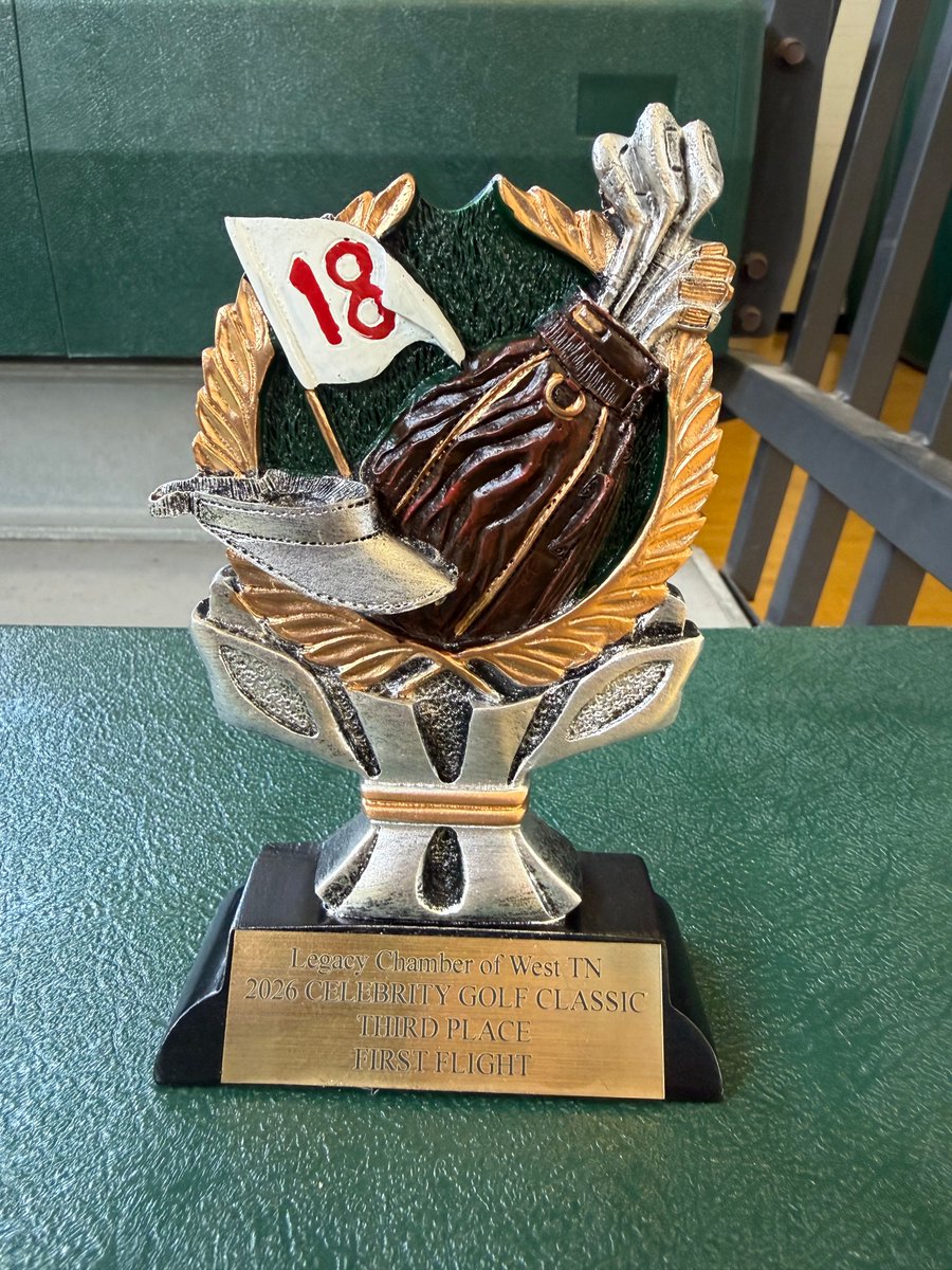 JSCC_main's tweet photo. We appreciated the opportunity to support the Legacy Chamber of West Tennessee at today’s Celebrity Golf Classic and take home the 3rd Place Trophy!

A special shout out to our AMT Co-Op students who volunteered throughout the tournament to make it a success. https://t.co/AqRfjzm1QM