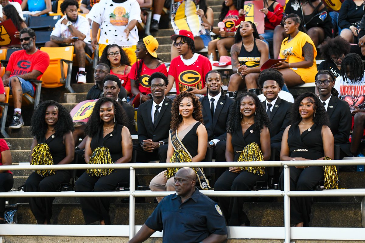 Grambling1901's tweet photo. There's no place like home!❤️💛🖤
#GramFam #RoyalCourt #GMen #WorldFamed https://t.co/Gh3dsvuKLq