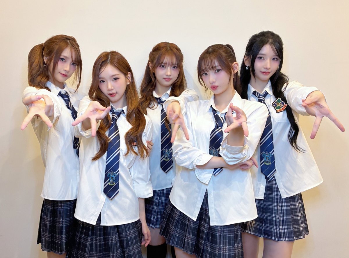 hitgspics's tweet photo. 260908 ~ HITGS on Instagram

: HITGS SPECIAL FAN EVENT

HITGと過ごした東京公演！
今日も楽しんでいただけましたか？💛
東京公演は終わってしまいましたが、大阪公演もありますので、あまり寂しがらないでくださいね！+

🎵HITGS ~ Gulliver!

#HITGS #힛지스 #Teenager #PAGE1 https://t.co/dobPHsMga9