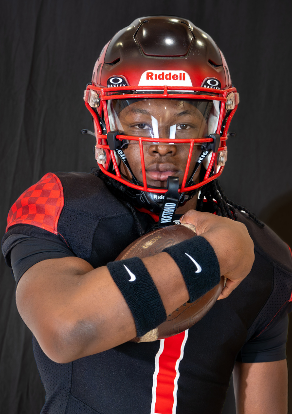 GRPublicSchools's tweet photo. Football gave them a team. It gave them mentors. It gave them a community to believe in. 

Meet Union’s Chance Hammingh and Jayshawn Craig, two student-athletes proving that when people invest in each other, special things happen.

Read more at https://t.co/rhXWzX0XFu https://t.co/Ijw49I6wHR