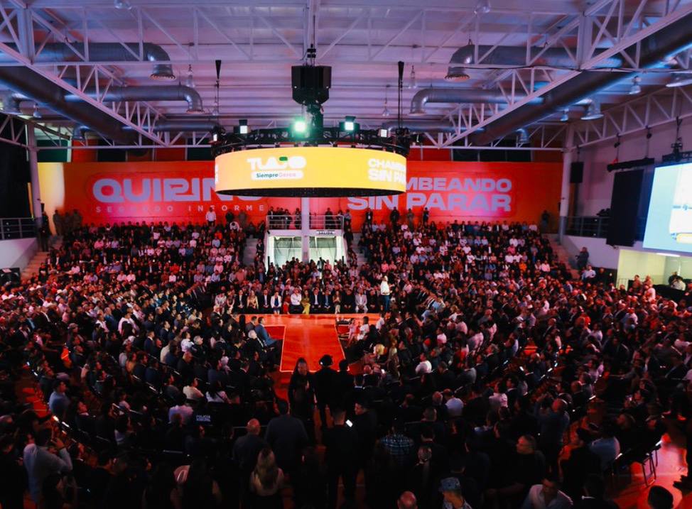 MovCiudadanoJal's tweet photo. En Tlajo, la cuna de nuestro Movimiento, @GerardoQuirinoV sigue chambeando #SinParar. 🧡 https://t.co/YLO04Ax1Fg