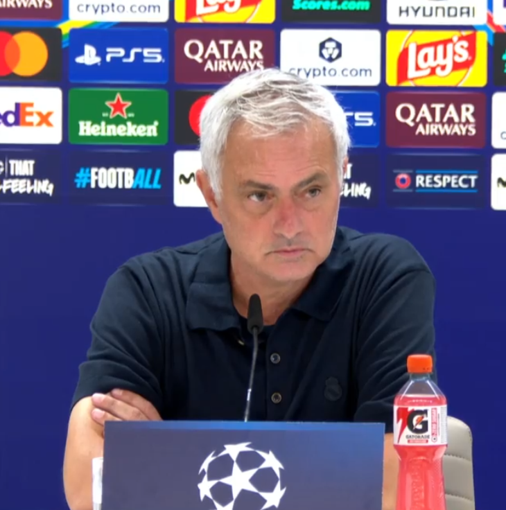 theMadridZone's tweet photo. 🚨 José Mourinho: "With all due respect to Fede, the guy that decided he should be MOTM over Courtois, was SLEEPING during the game, I think." https://t.co/92W6pPa2An