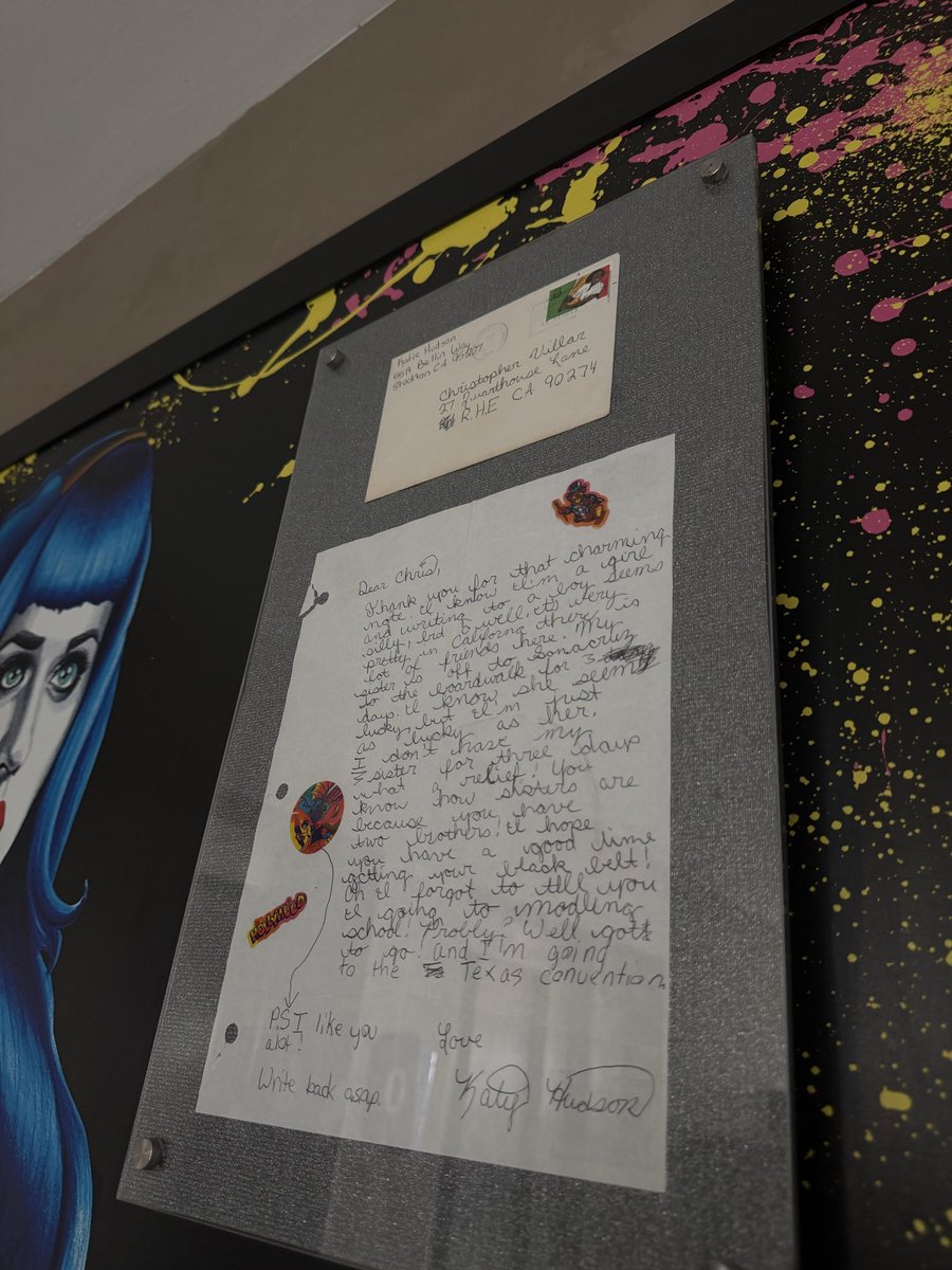 finlaycw_'s tweet photo. checked into my hotel in tenerife &amp; tell me how they have a handwritten letter from kp when she was 10 years idk 😭😭😭 https://t.co/Tp93BHLVF9