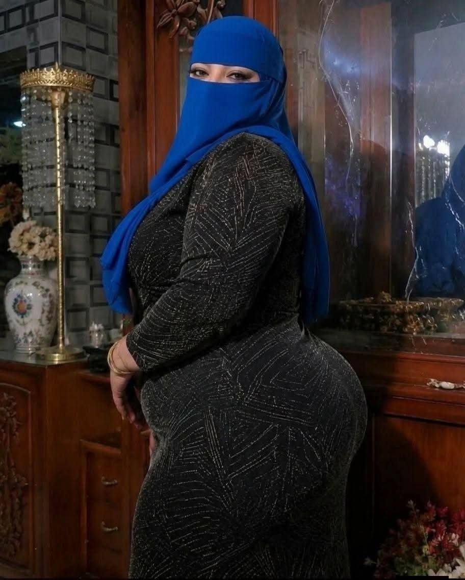 fgcqbw's tweet photo. رجعت والمرة دى موش خايفه احب اللي احبه مهما كان دينه وبلغوا عني واقف��وا حسابي انا في دهري ناس حاسة بيا https://t.co/yqHKwot5Pm