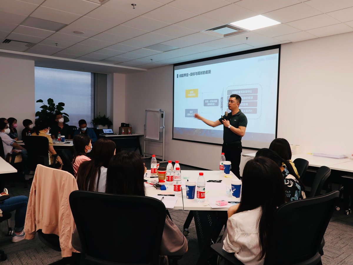 nannienarak's tweet photo. Had an eye-opening workshop on agile project management today! Learned practical tricks to streamline team workflows and solve last-minute bottlenecks—worth every minute. Shoutout to the great instructor and awesome colleagues in the room! https://t.co/QFYfoYOck5
