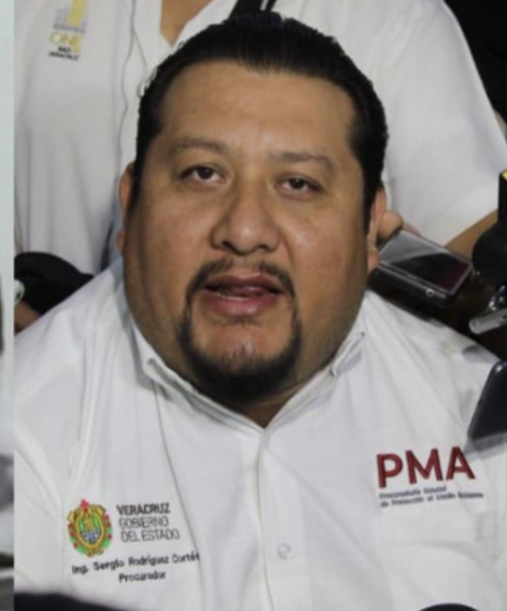 acastagne's tweet photo. Este personaje Sergio Rodríguez Cortés siendo procurador estatal de protección al medio ambiente en el estado de Veracruz (PMA) fue de lo más corrupto, todo un pillo pero grande, traía a todos los empresarios Veracruzanos a cuota y en jaque, peor que cualquier delincuente cobrando piso. 

Necesario y urgente hacer una auditoría en la obra de remodelación del Acuario de Veracruz y del fideicomiso que extinguió Cuitláhuac García con cientos de millones de pesos que este bandido junto con Cuitláhuac se robaron. Un ladrón de los grandes, pero como le entró con recursos a la campaña de Rocío Nahle lo protege el manto de la impunidad !!!