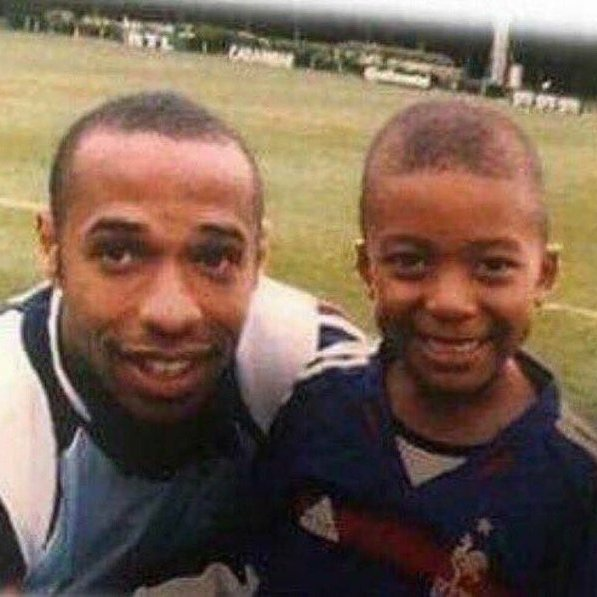 jadorz's tweet photo. titi saying he deserves the ballon d'or 🥹❤️‍🩹❤️‍🩹 https://t.co/qeZcZZcdC6