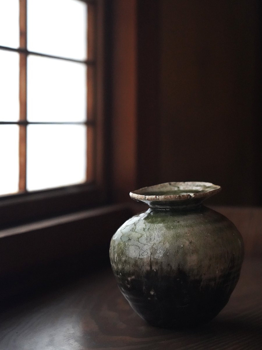 TamonKaneshige's tweet photo. 本日より天満屋岡山本店5階にて、個展が開催されております。
少し涼しくなりました。
秋の萌芽を探しに、ぜひお越しください。

#金重多門
#備前焼
#Tamon
#Kaneshige
#Bizenyaki https://t.co/E1nanomUkO