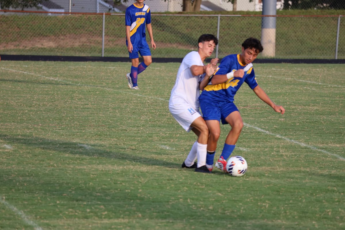 JasonScott8823's tweet photo. #CanesSoccer #SeasonOpener #TeamWin #HighSchoolSoccer #GameDay @smac_soccer Canes start the season strong with a 12-0 win over Thomas Stone! Tyler found the back of the net 3 times. Great team effort all around. https://t.co/yeURz5i2Vw