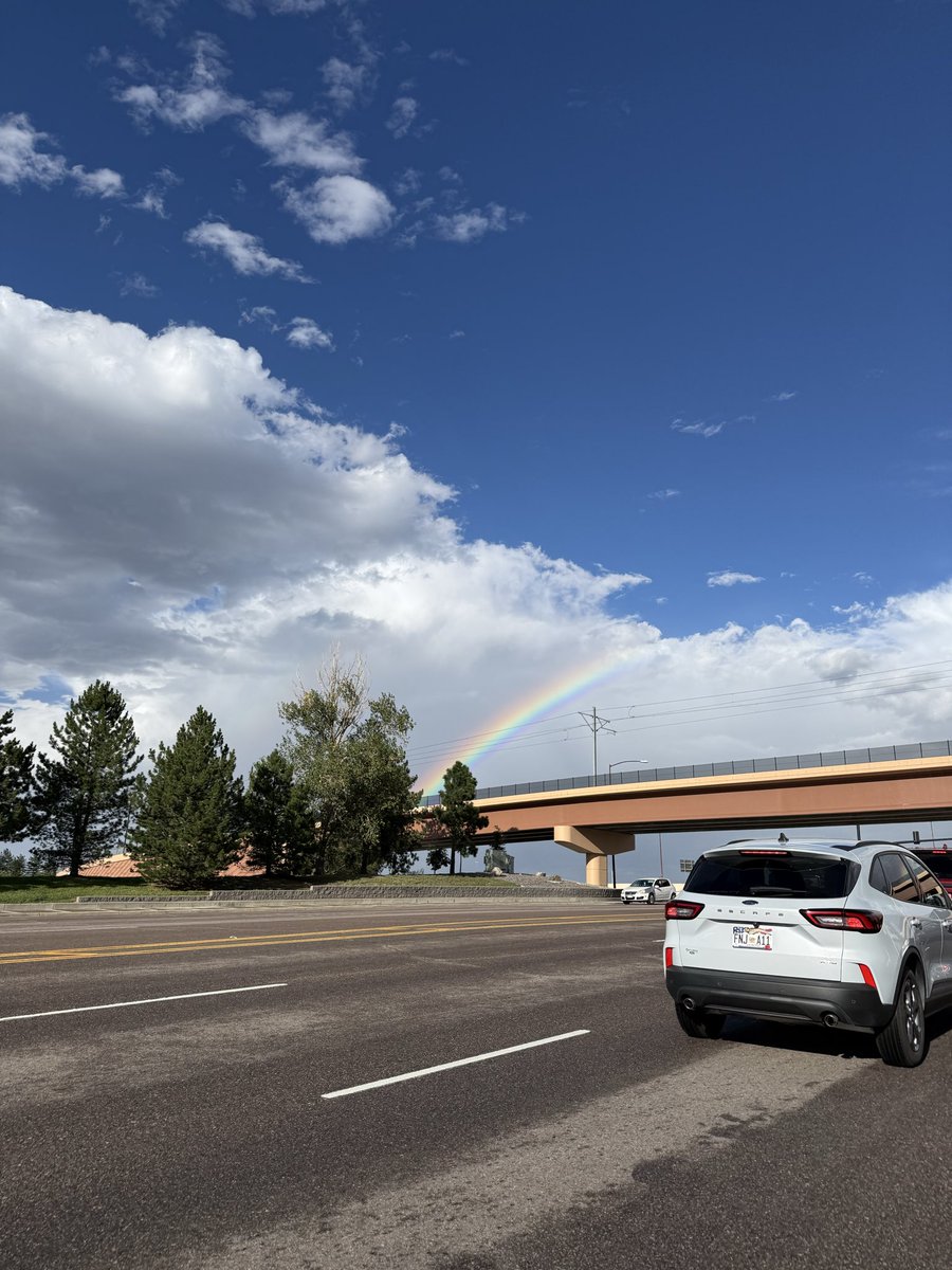 RachelDashCS's tweet photo. The rainbows out here are epic https://t.co/mot9zZqm1o