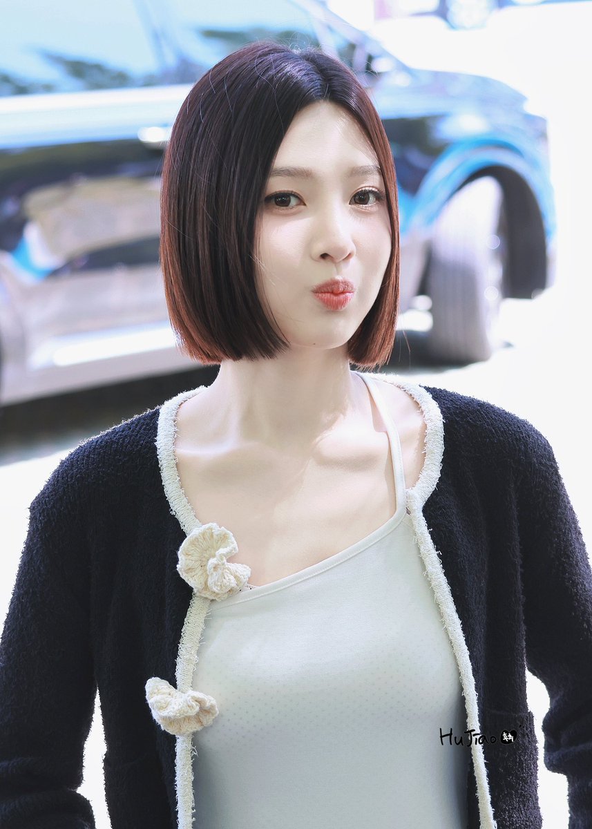 HuJiao_1009's tweet photo. 260909 #조이 #JOY 🐤 https://t.co/JoN8wEbIrk