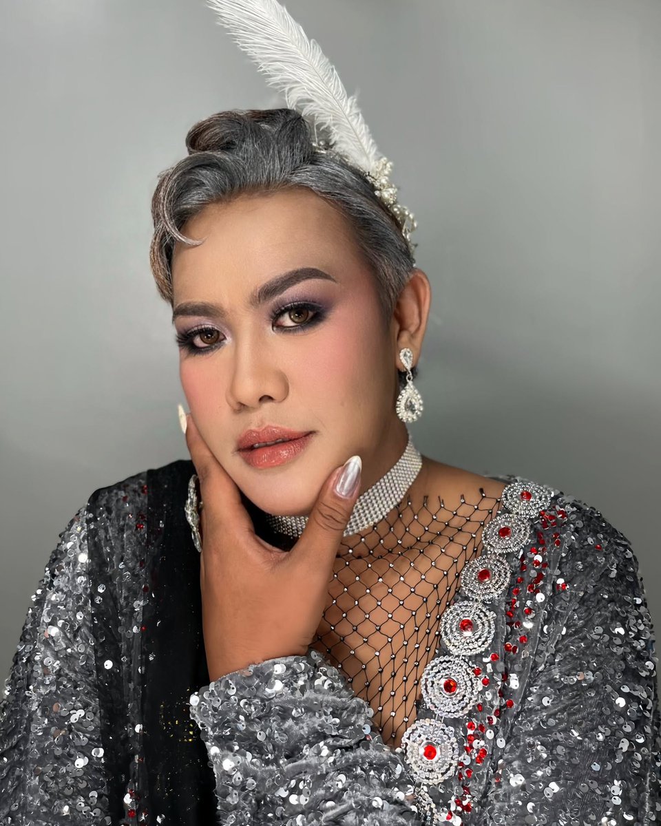 zyinektf's tweet photo. Maganda AGONCILLO LGU NIGHT 2025 
Say hello to our chicken tonight 
King Lester Garcia Miranda 
Makeup by Cris Villostas 
Hair by Allaina Bognot 
Power Assist by John Paul Deomampo II, John Roner Maranan https://t.co/0jweaiIRLl
