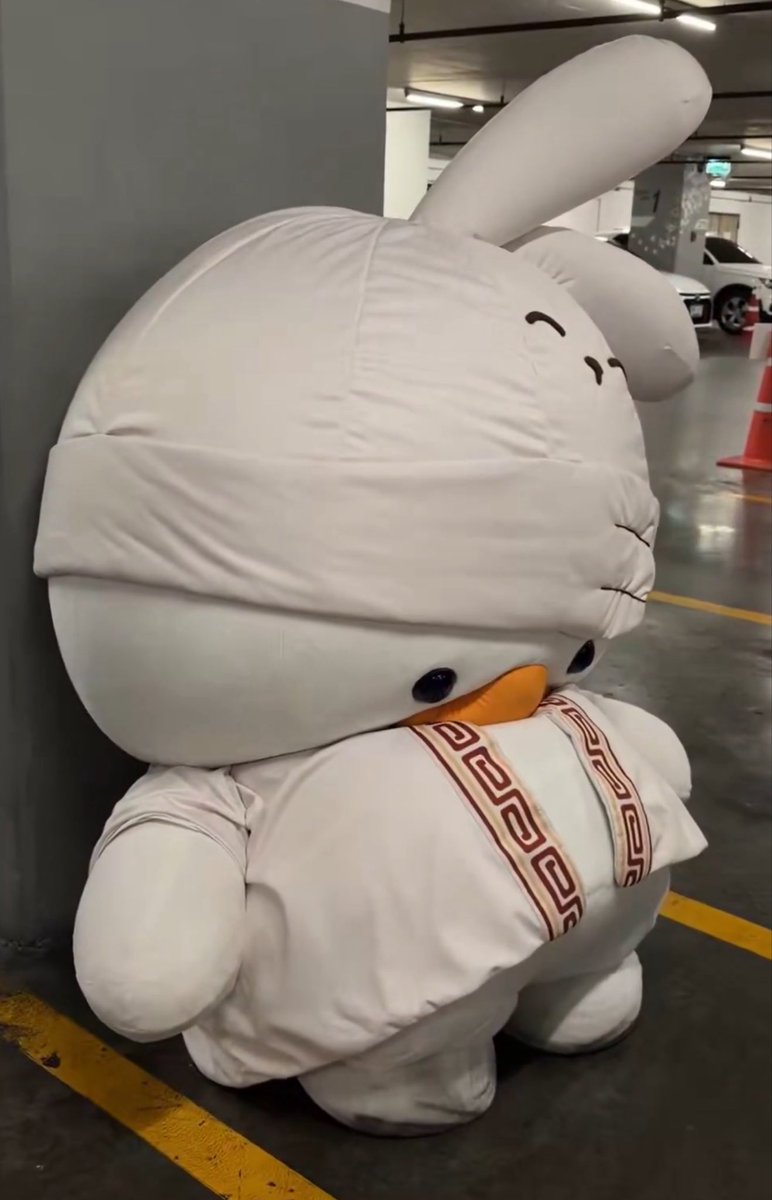 bebaisatur's tweet photo. โอ๋เอ๋ ย่ายเหนื่อยลูก 55555555555 https://t.co/3HxsC4kZmU