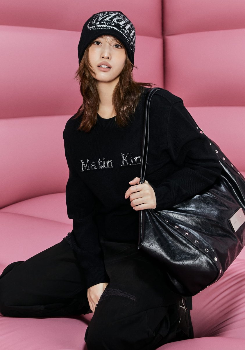 godmitzu's tweet photo. MOMO FOR MATIN KIM 2026 FALL 2ND COLLECTION https://t.co/y1laVPaWp4