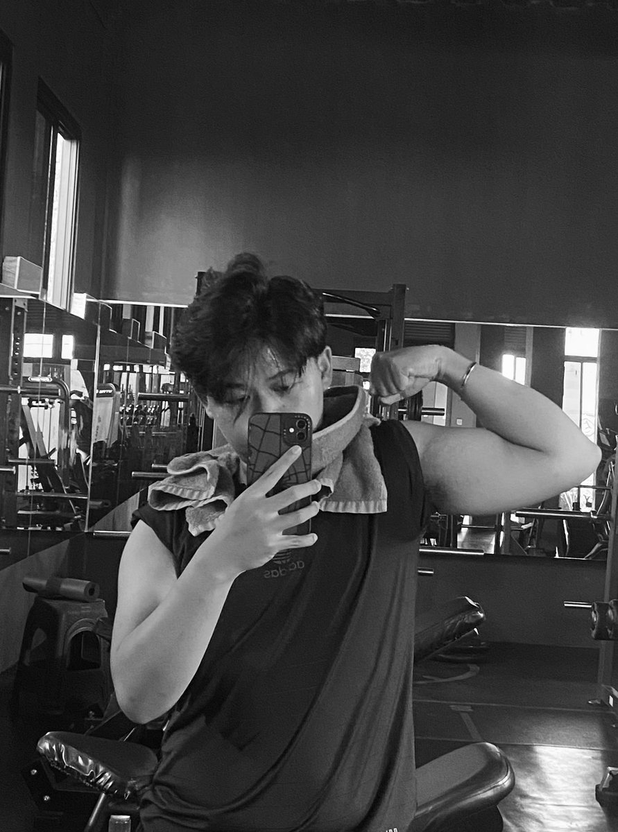 spid3rmy's tweet photo. gym photos https://t.co/pbY0SHRqZ9