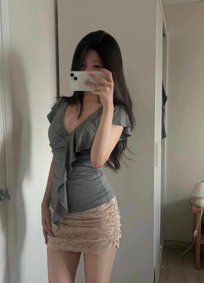 keeemzyz's tweet photo. 🩰🧴👼🏻🤍 https://t.co/Z8SLeaFUFf