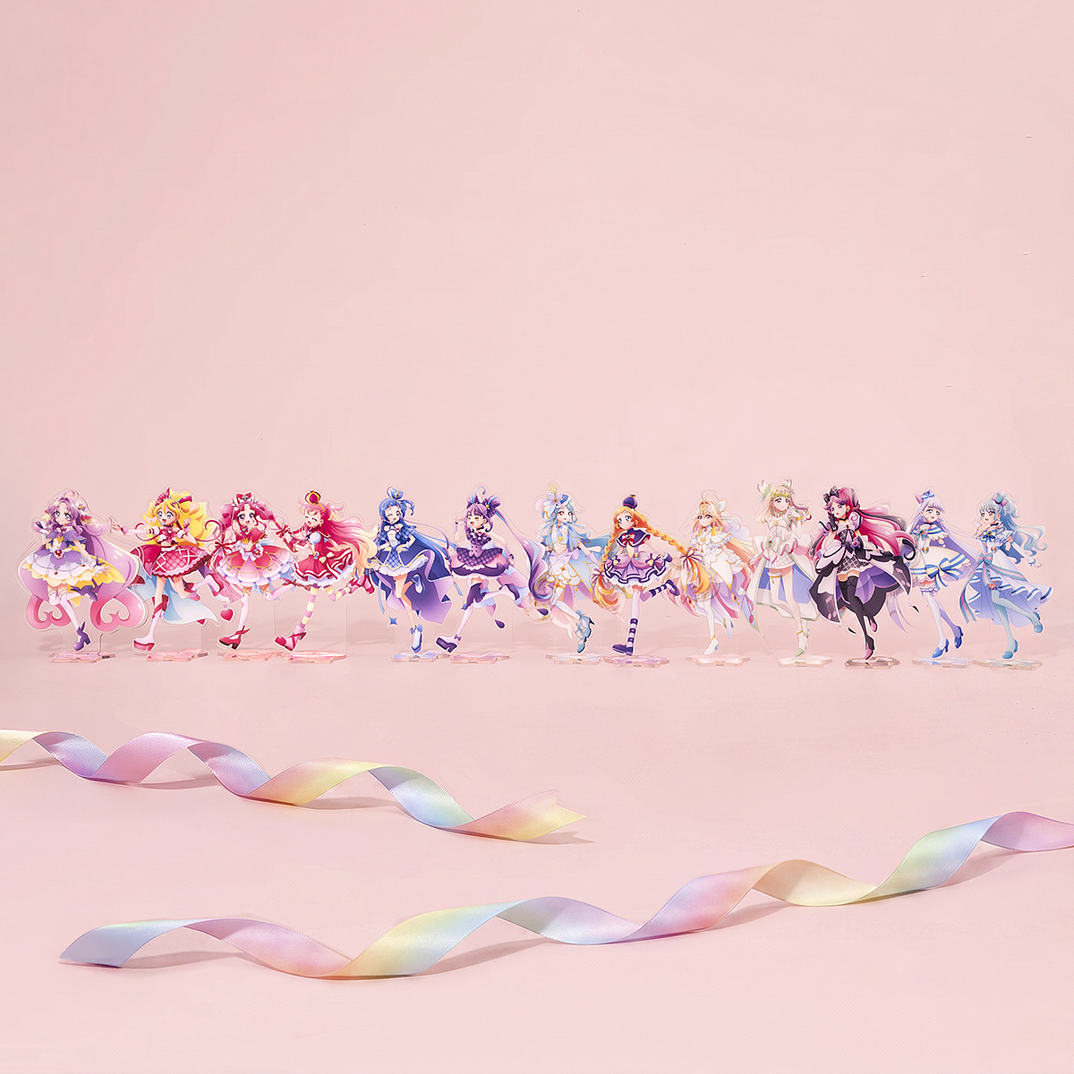 pps_as's tweet photo. 【新商品】
『映画名探偵プリキュア！』新商品がオンラインで予約販売中✨💕🎉

アクリルスタンドのサンプルをご紹介🎉💫
この機会をお見逃しなく✨

💗プリティストアオンライン
予約期間：2026年10月9日(金) 23:59まで
https://t.co/FU1AYT3xSk

#映画たんプリ #たんプリ #プリキュア #プリティストア