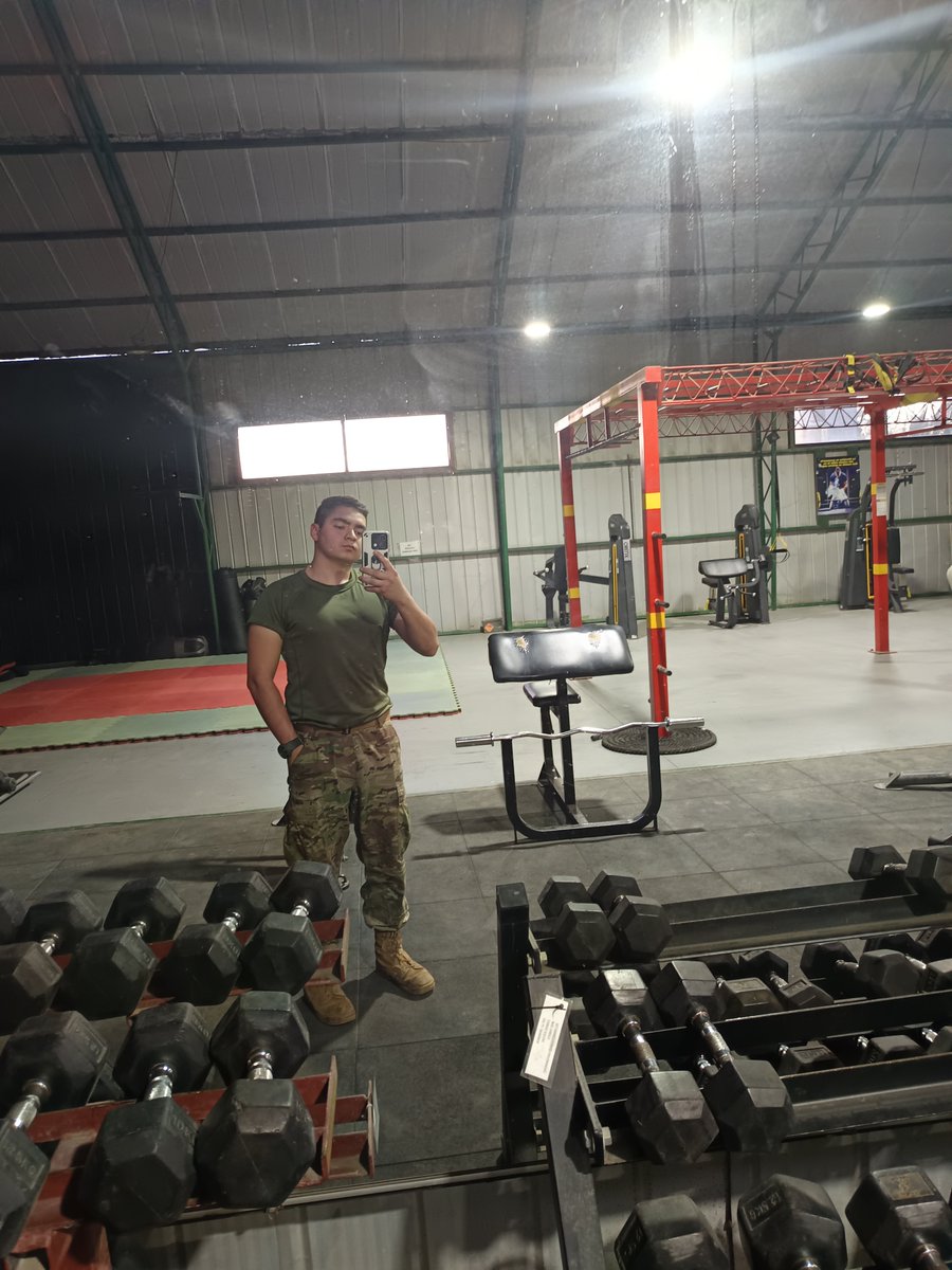Pasten5P's tweet photo. 💪🏻🪖🔥 https://t.co/JdxQPdbDtv