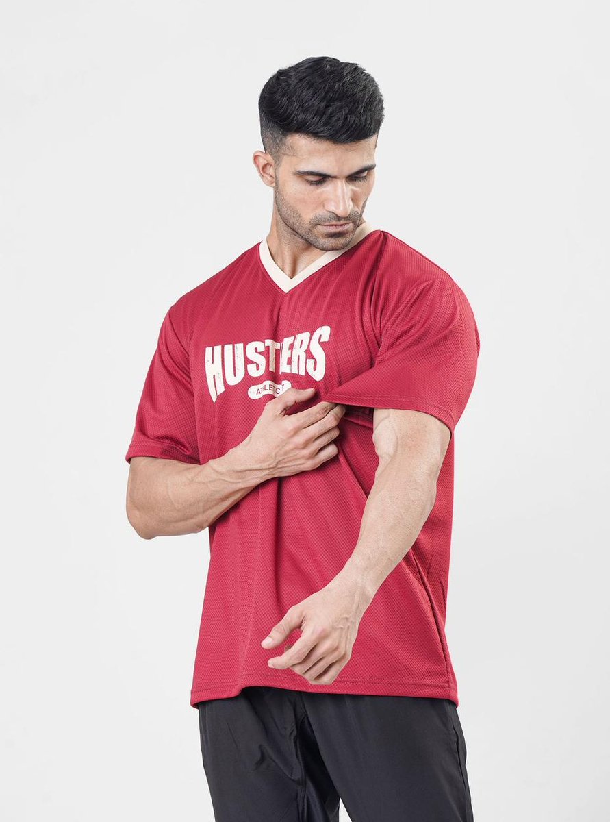 LynseyCome's tweet photo. Train like an athlete. Dress like a hustler. HUSTLERS Athletic Dept. https://t.co/Y4QGmeUP99
