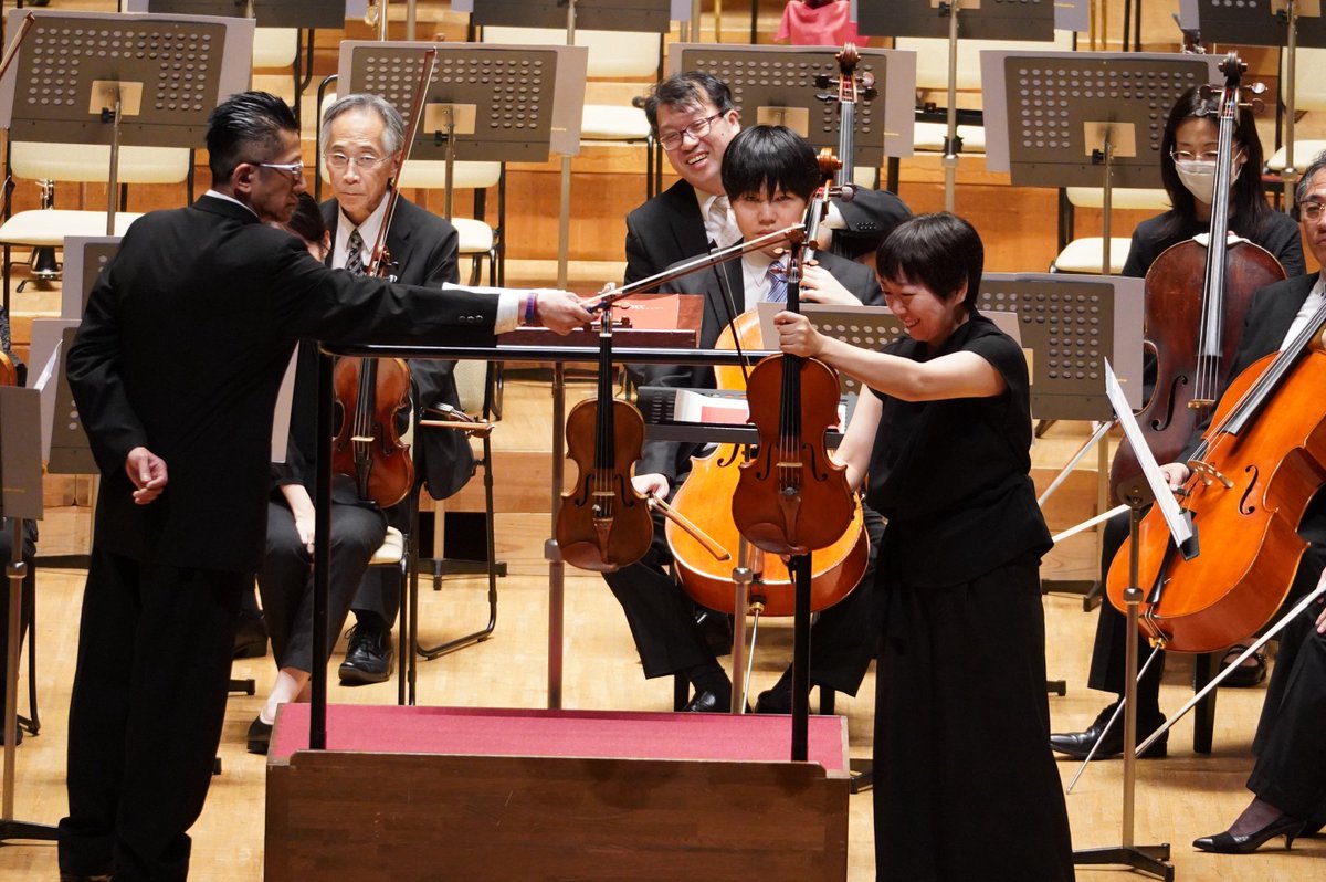 kanagawaphil's tweet photo. 横浜みなとみらいホール開館時の1998年から毎年続く横浜市音楽鑑賞会「こころの教育ふれあいコンサート」市内の全公立小学校の5年生を中心に10日間20公演約30,000人の子どもたちが聴く鑑賞会です。 https://t.co/nsXfJrOg73